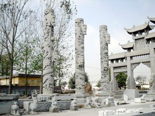 石雕龙柱5