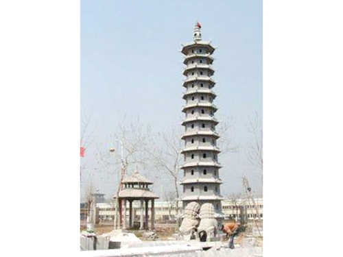 石雕石塔